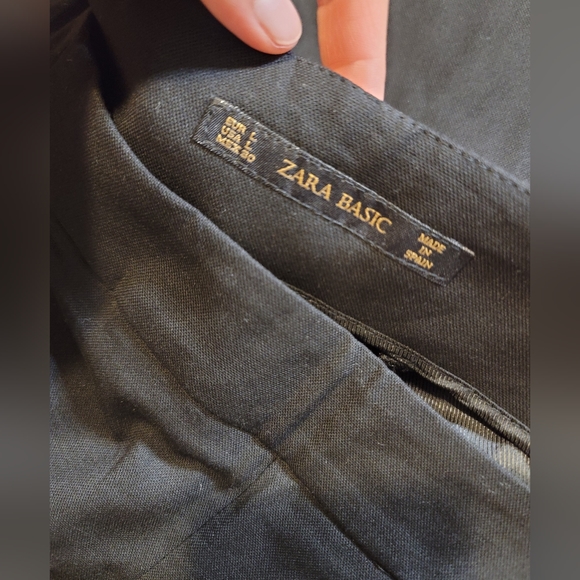 ZARA Black Capris Pants - Picture 7 of 7